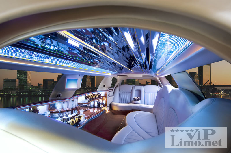 Limousine & Town Car Rental Tulsa, OK VIP Transport Affiliates