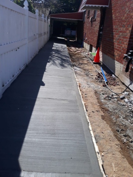 Cost Guide How Much Does a Concrete Sidewalk Cost? Vipon