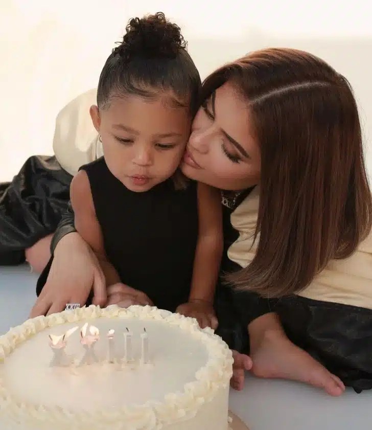 Kylie Jenner Faces Backlash Over Daughter's Ear Piercing