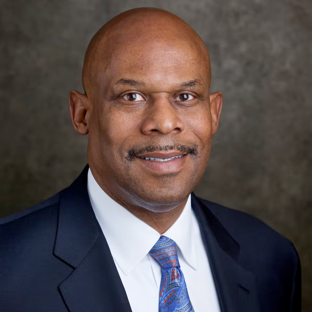 Retail/Wholesale WARREN THOMPSON Virginia Business