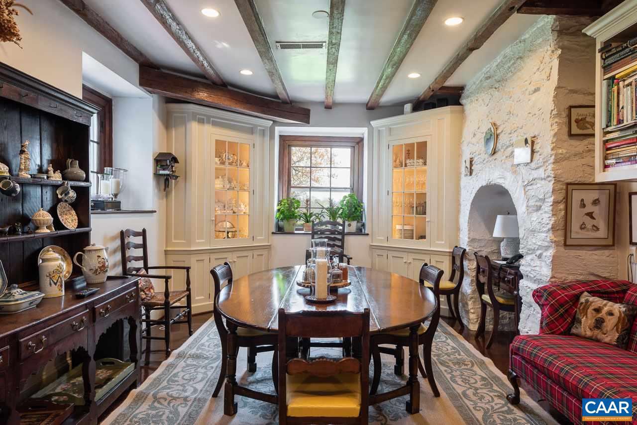 3392 EDGEMONT FARM NORTH GARDEN,VA 22959 Virginia Estates