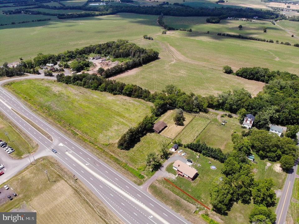 19214 YORK RD STEVENSBURG,VA 22741 Virginia Estates