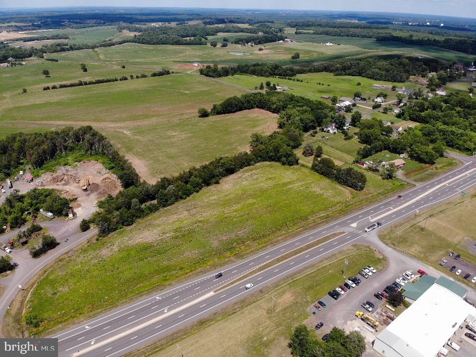 19214 YORK RD STEVENSBURG,VA 22741 Virginia Estates
