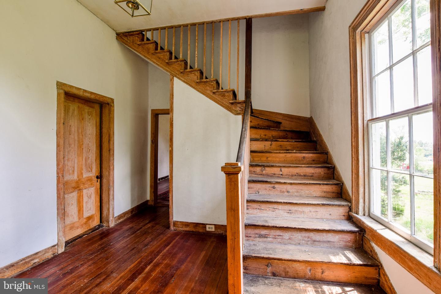 19214 YORK RD STEVENSBURG,VA 22741 Virginia Estates