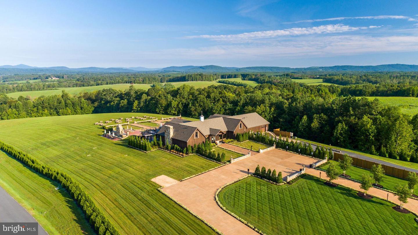 510 MOUNT PLEASANT FARM ROAD SCOTTSVILLE,VA 24590 Virginia Estates