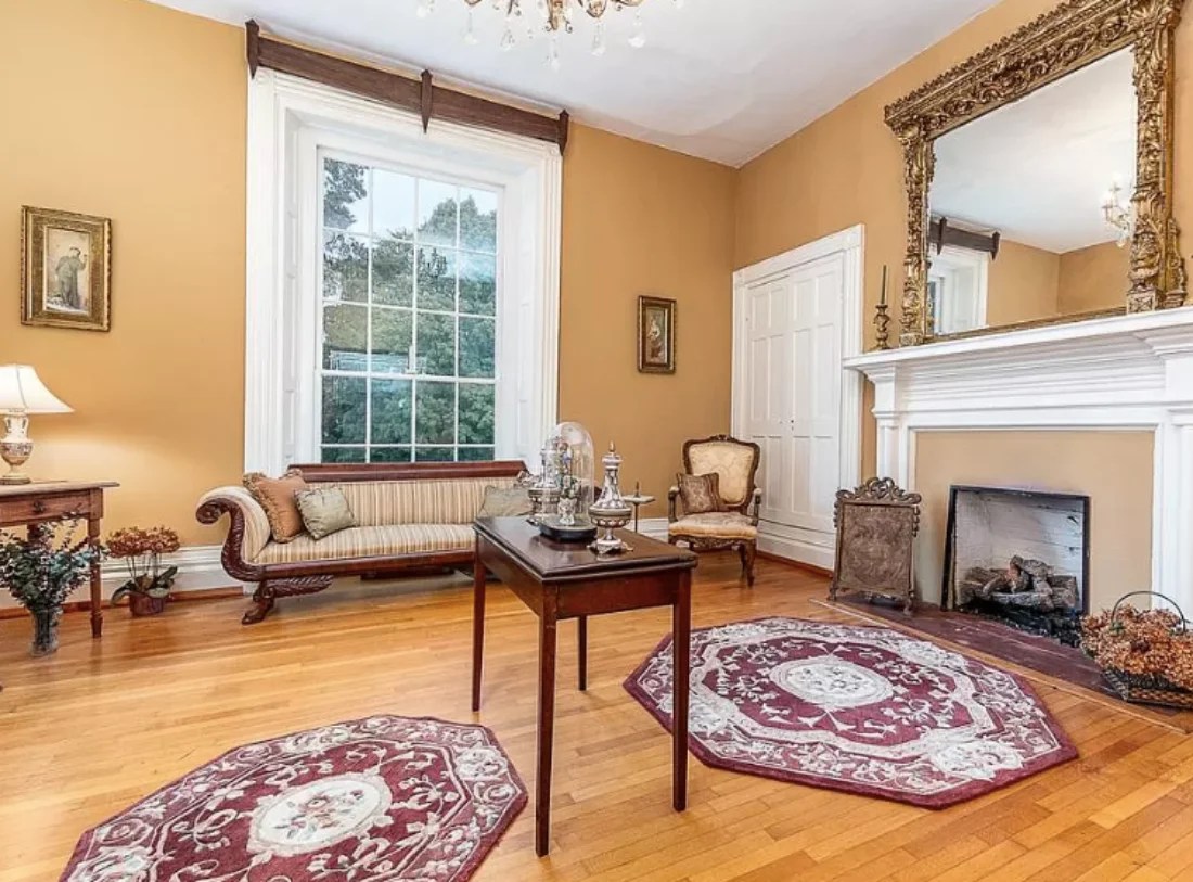 The Mansion at Fort Chiswell 🚜 Virginia Farms for Sale