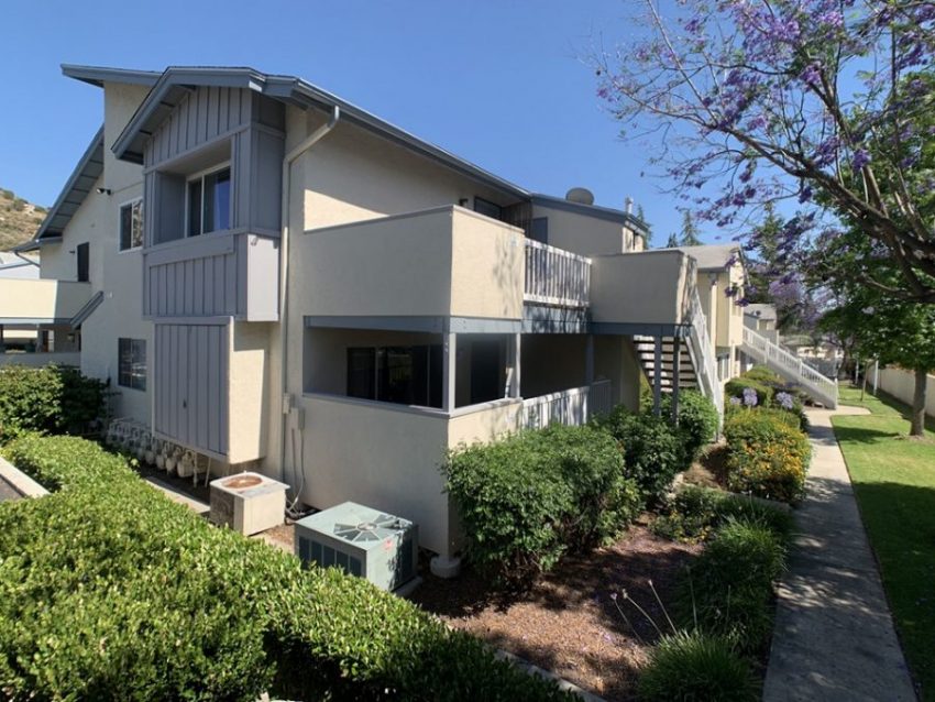 Virginia Hall, Santee Realtor® 21 Years Exp. · (619)2588585 · DRE