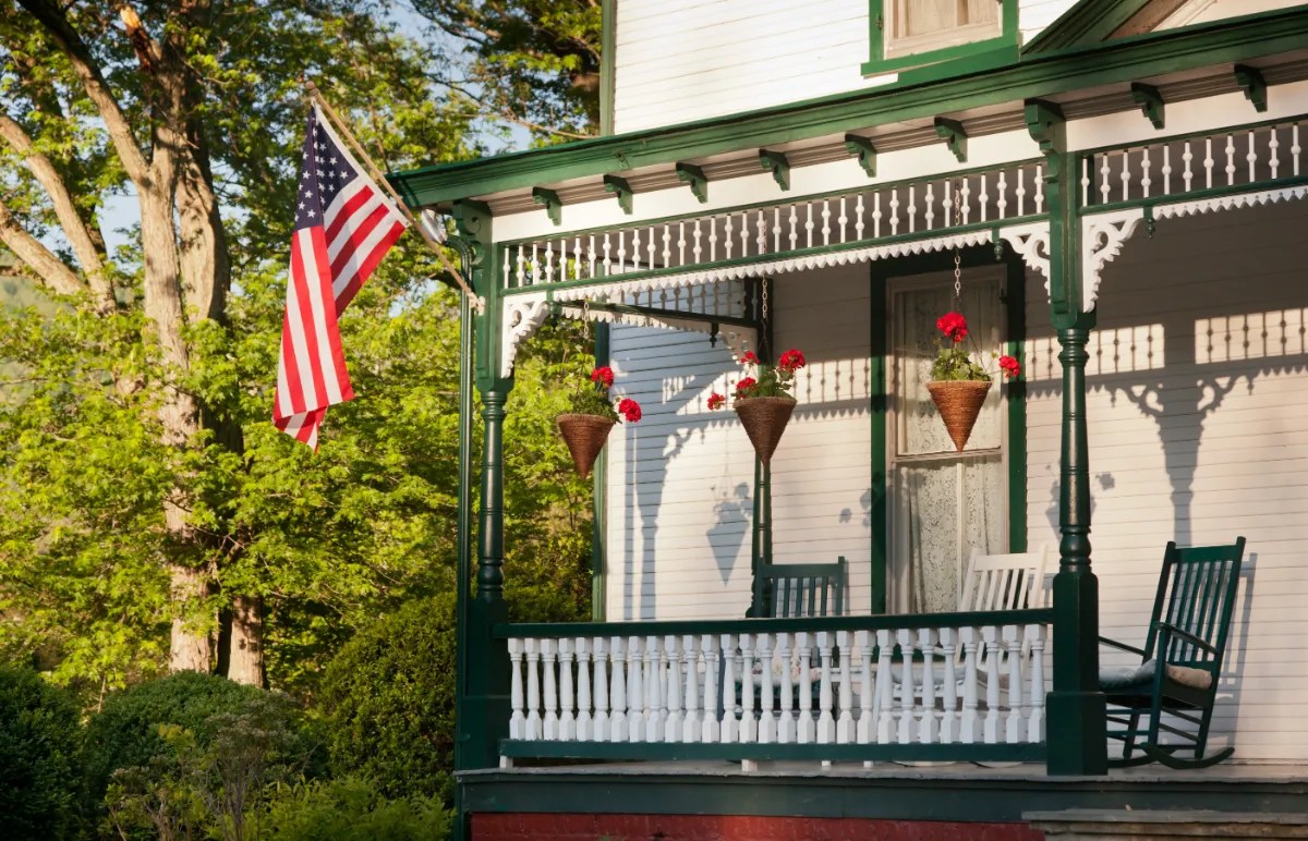 Afton Mountain Bed & Breakfast 🏠 Virginia Historic Homes for Sale