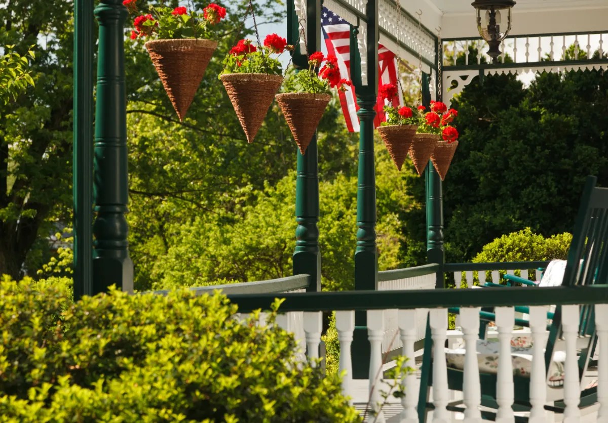 Afton Mountain Bed & Breakfast 🏠 Virginia Historic Homes for Sale