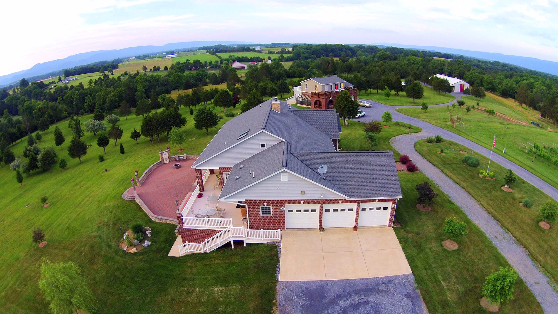 Wolf Gap Estate Vineyard & Winery Virginia Wineries for Sale