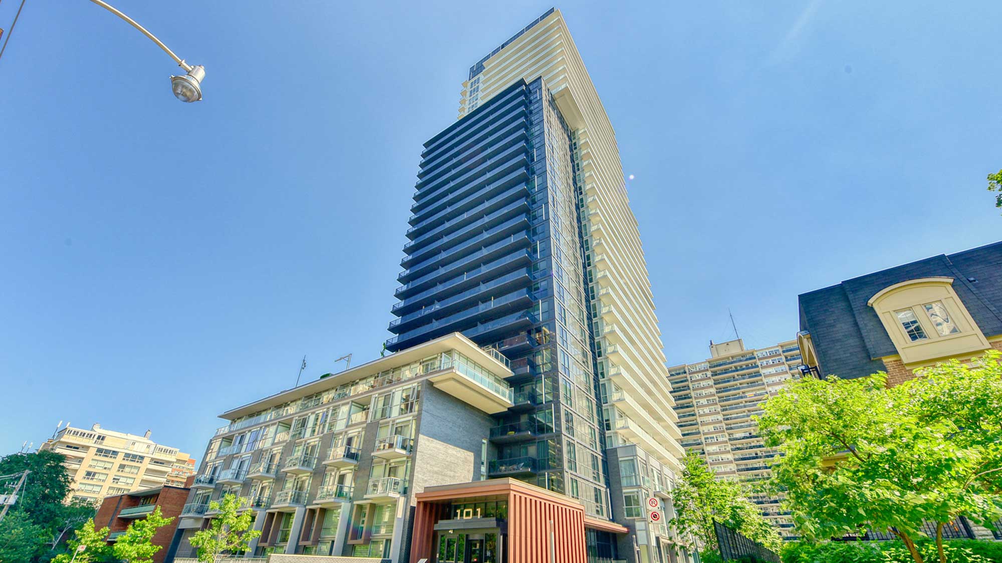 101 Erskine Ave. Virtual Tour by Online Open House of the property