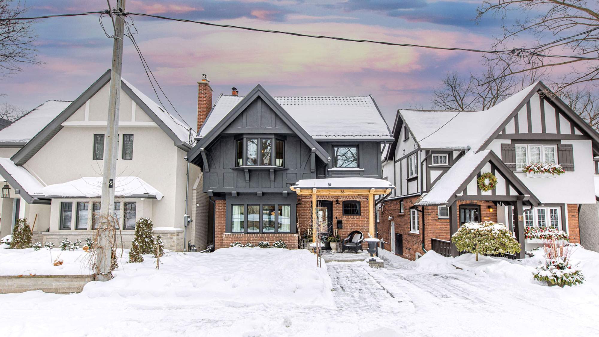 33 Duart Pk Ave. Virtual Tour by Online Open House of the property