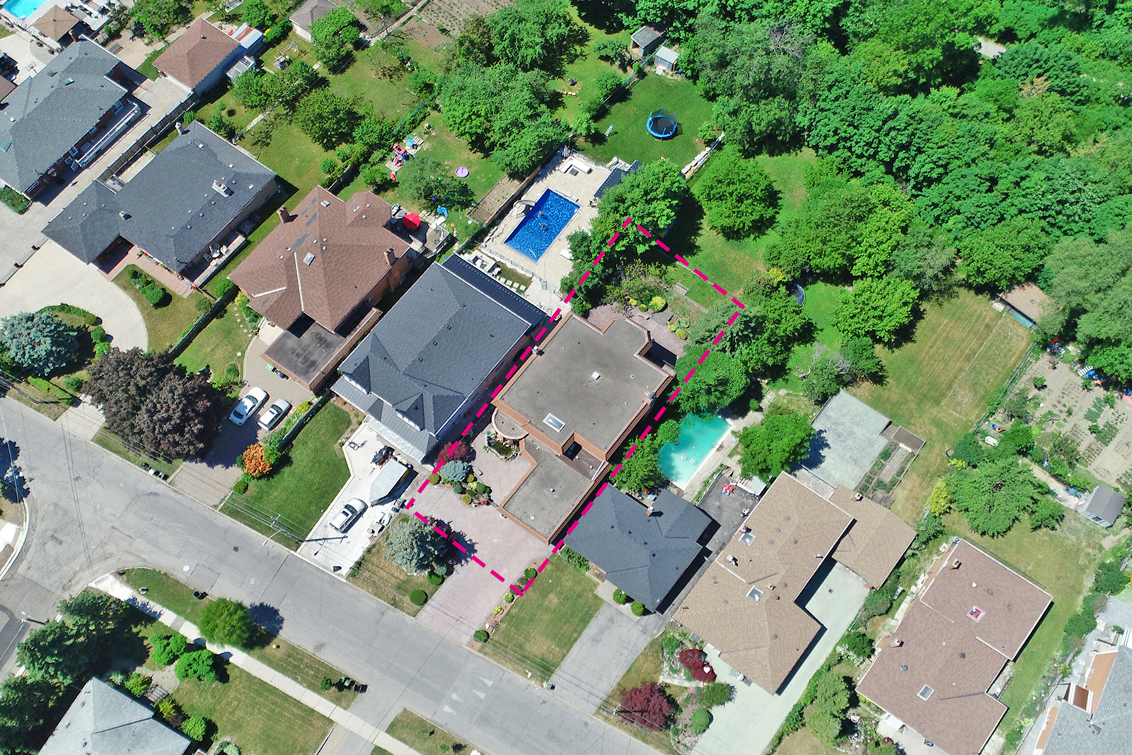 48 Gracefield Ave Virtual Tour by Online Open House of the property