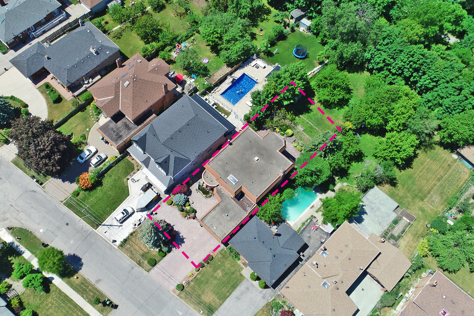 48 Gracefield Ave Virtual Tour by Online Open House of the property