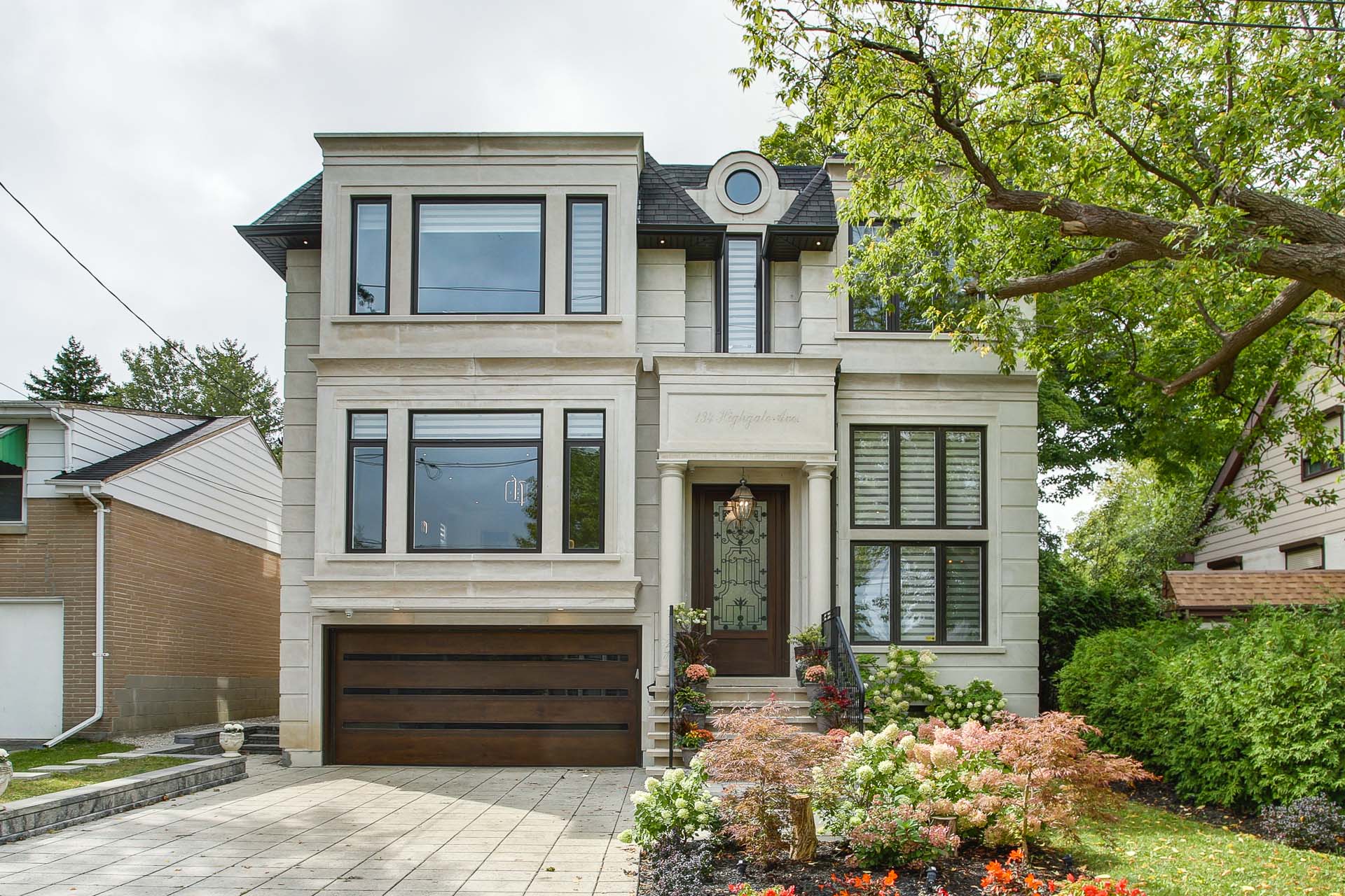 134 Highgate Ave. Virtual Tour by Online Open House of the property