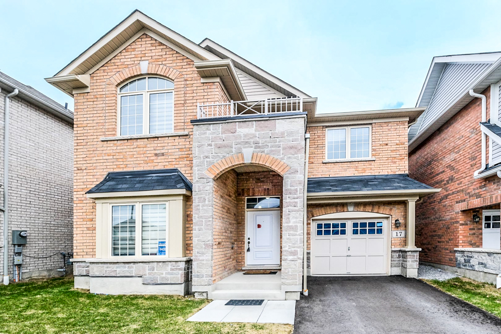 17 Raithby Crescent. Virtual Tour by Online Open House of the property