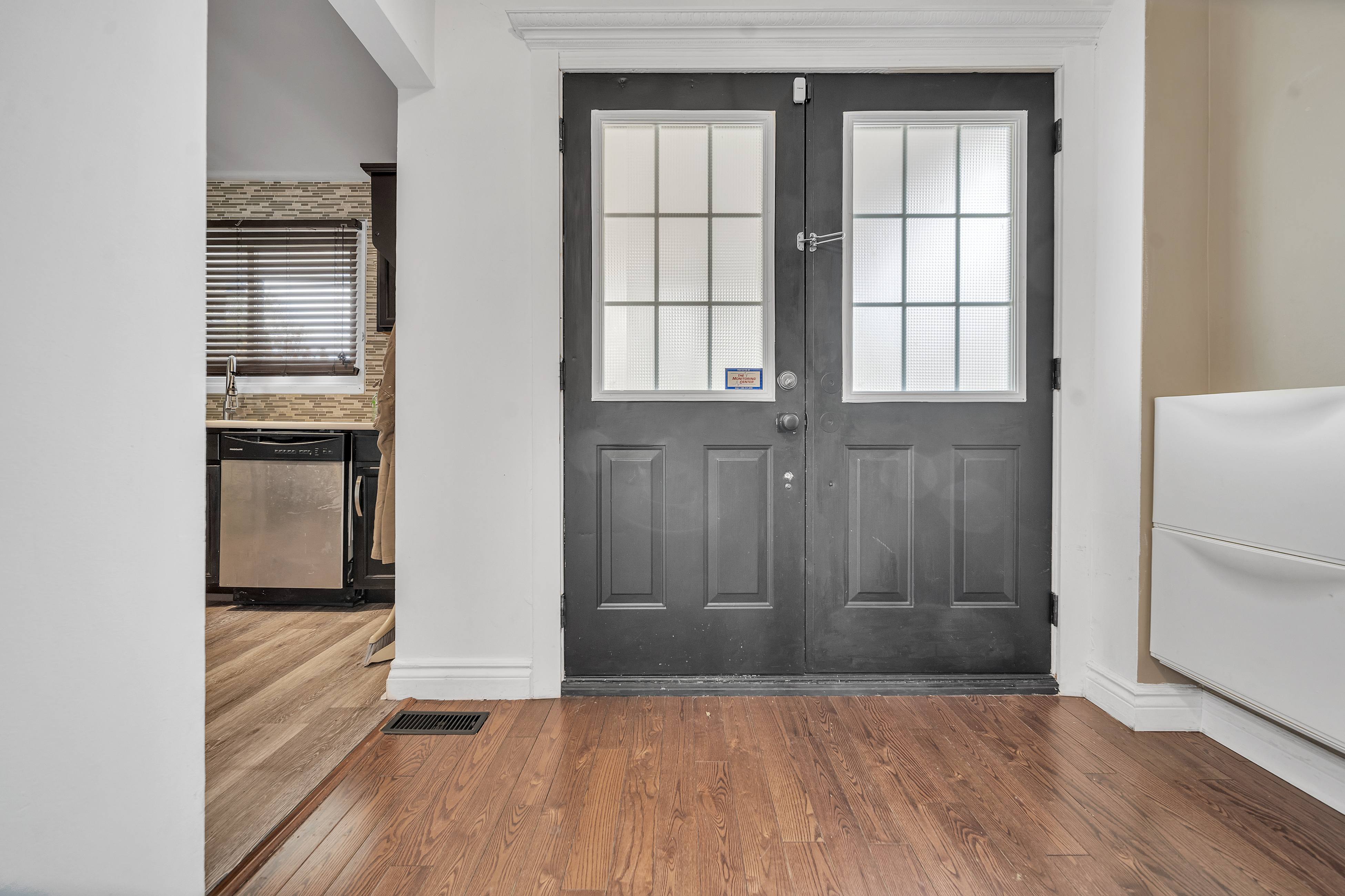 121 Carberry Crescent Virtual Tour by Online Open House of the property