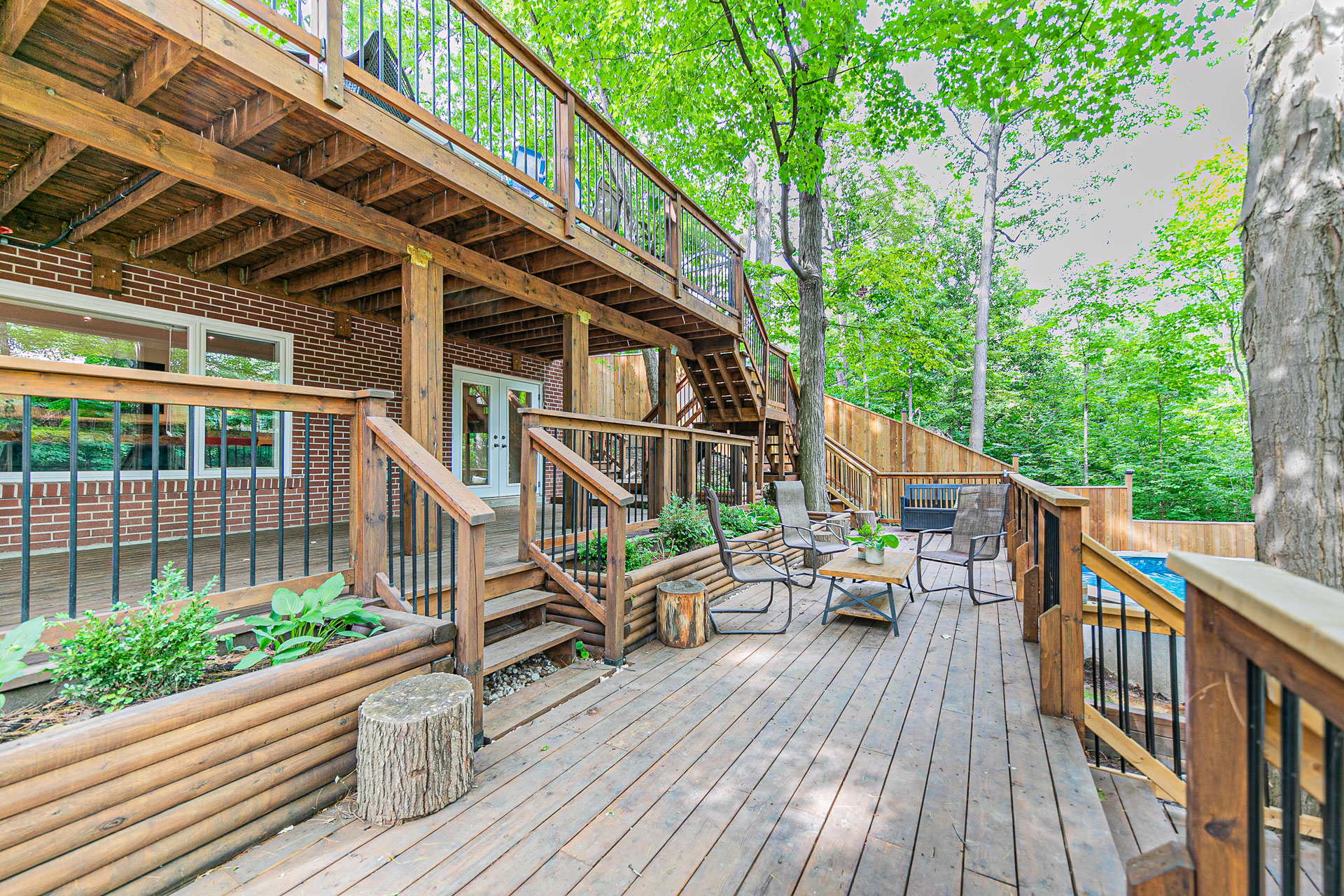 31 Dalmeny Rd. Virtual Tour by Online Open House of the property