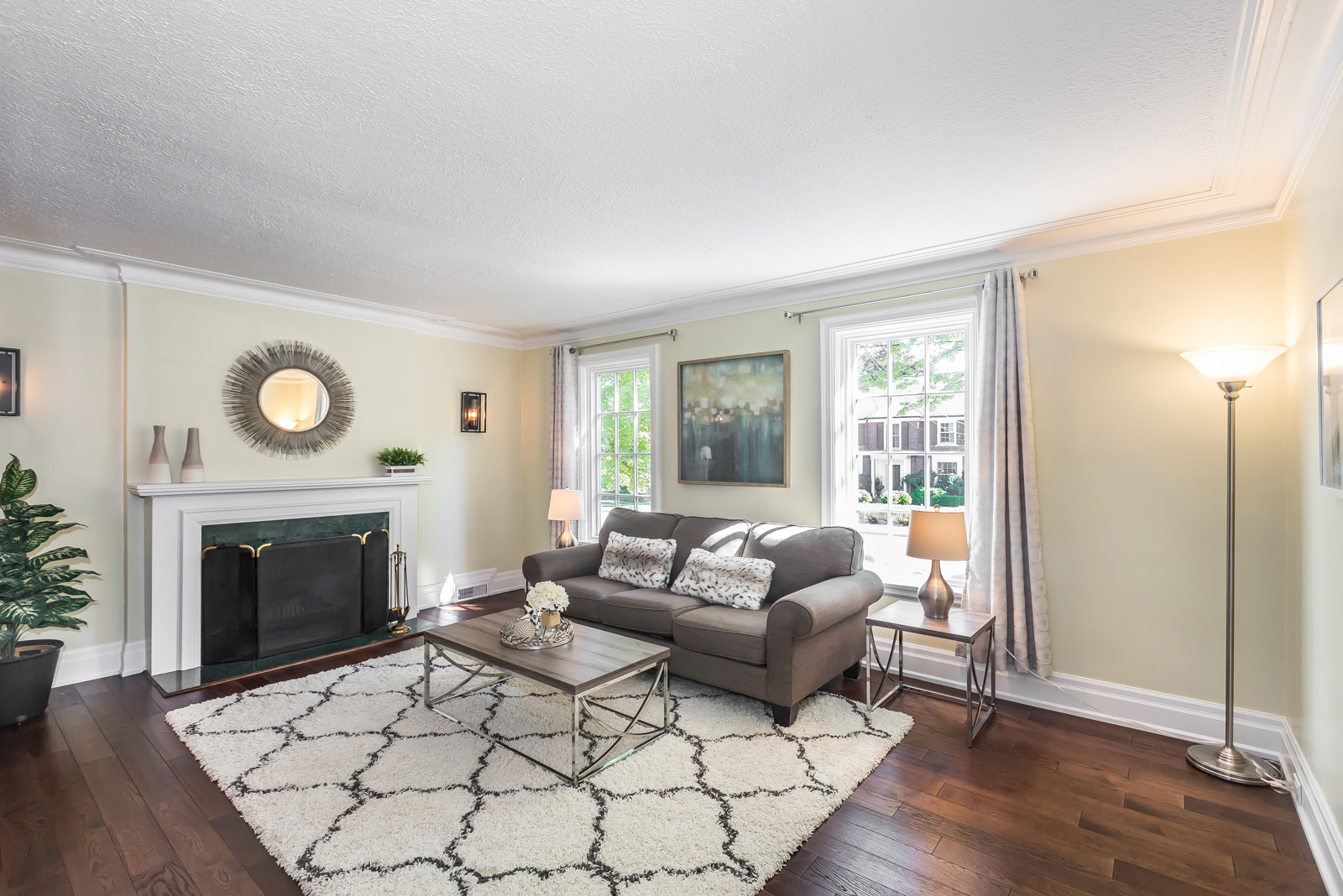 96 St Leonards Ave. Virtual Tour by Online Open House of the property