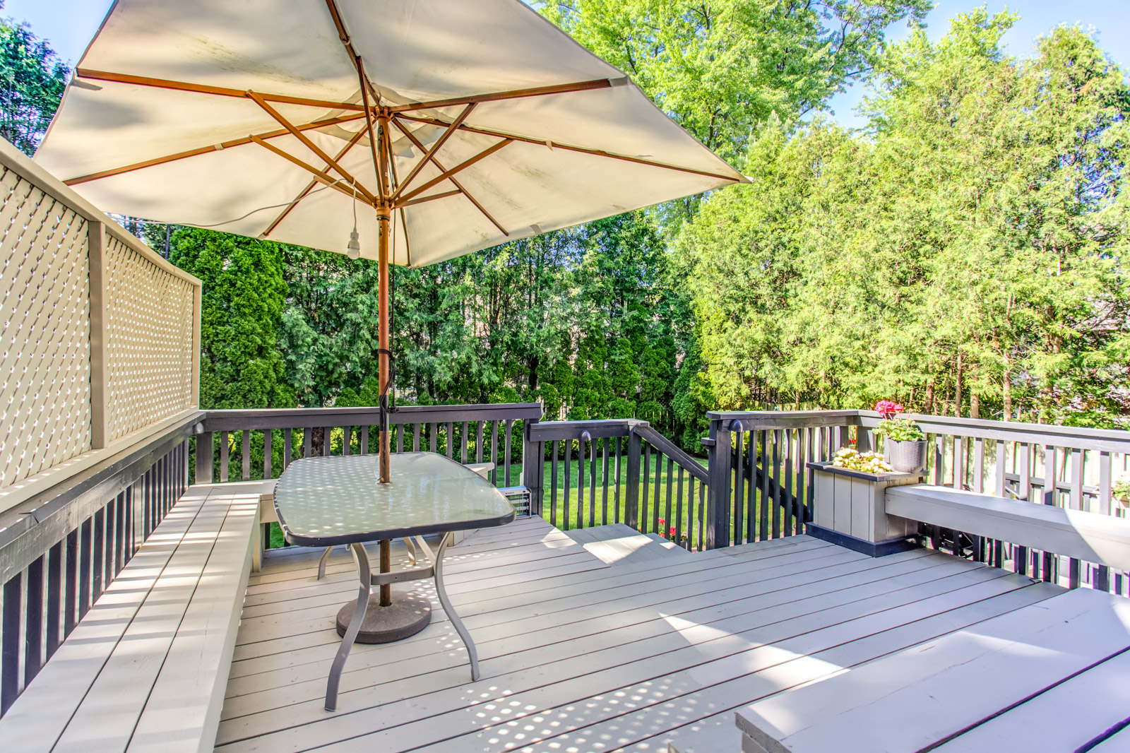 402 Empress Ave. Virtual Tour by Online Open House of the property