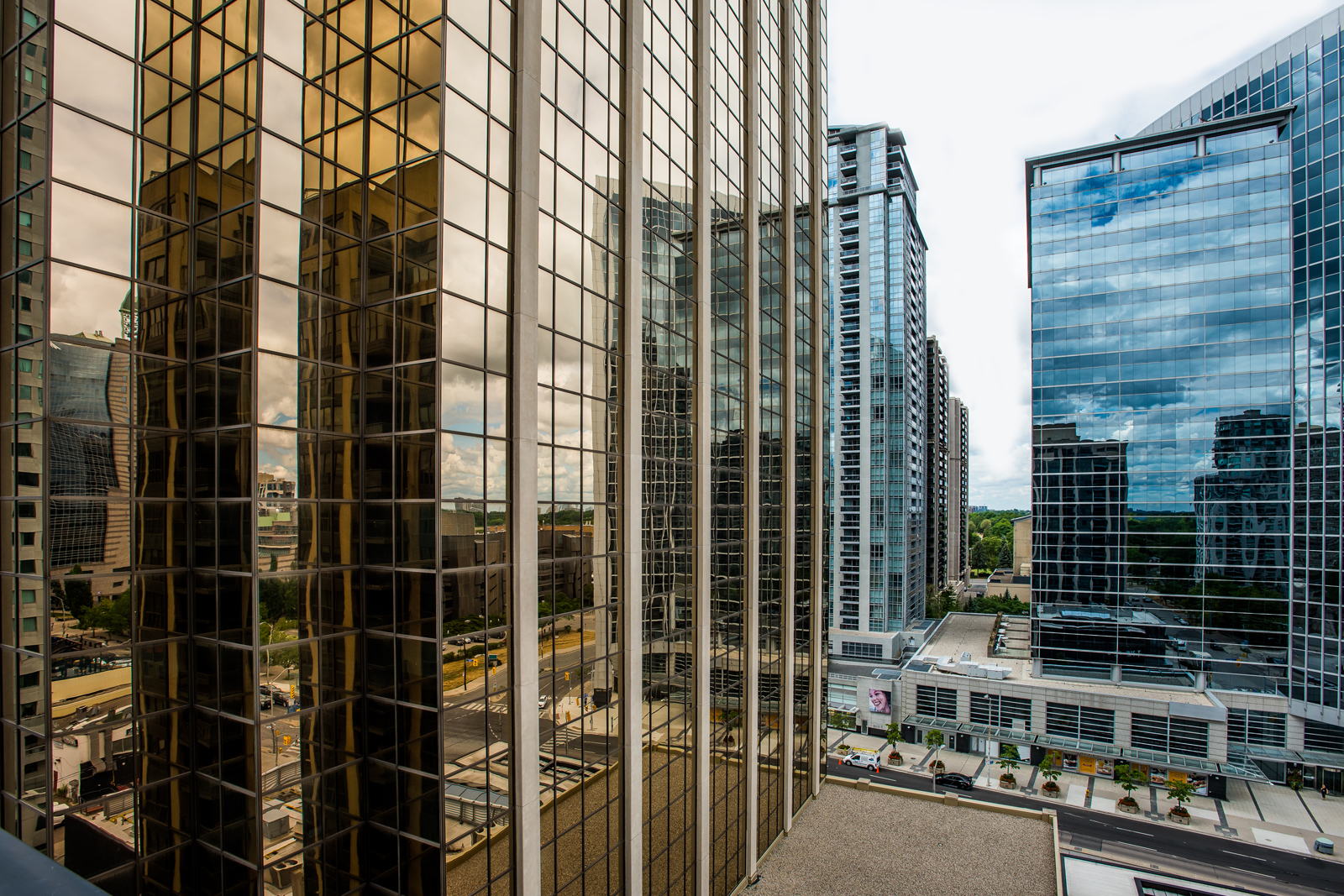 18 Hollywood Ave Virtual Tour by Online Open House of the property