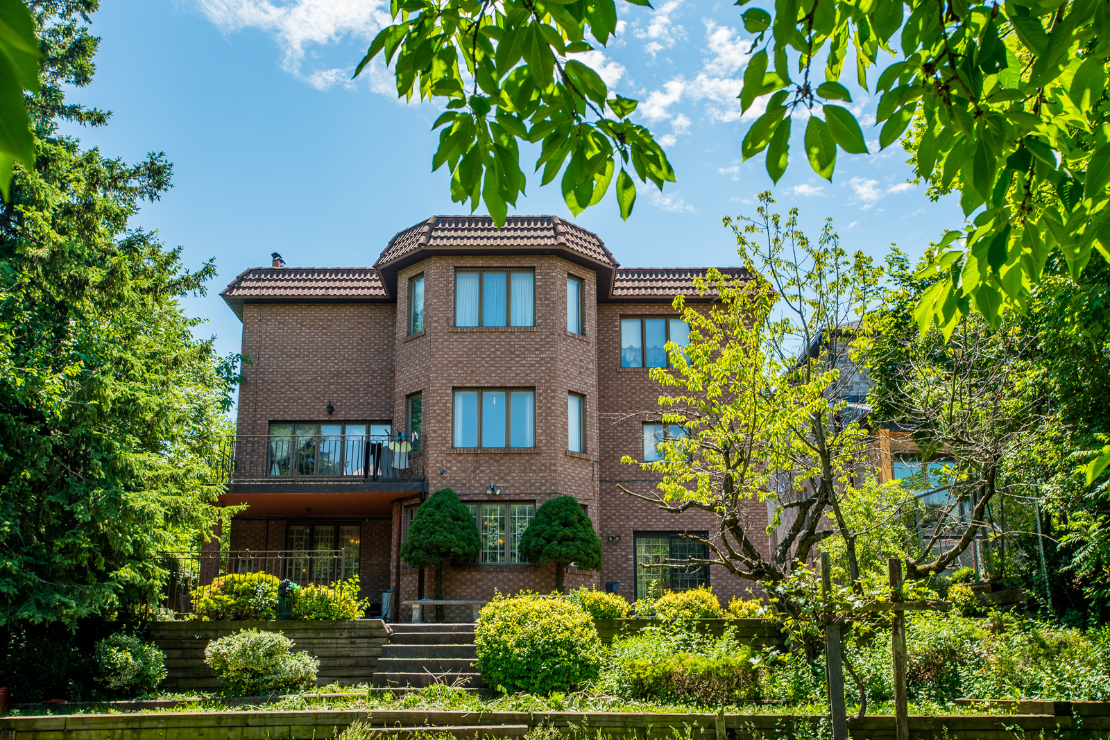 48 Gracefield Ave Virtual Tour by Online Open House of the property