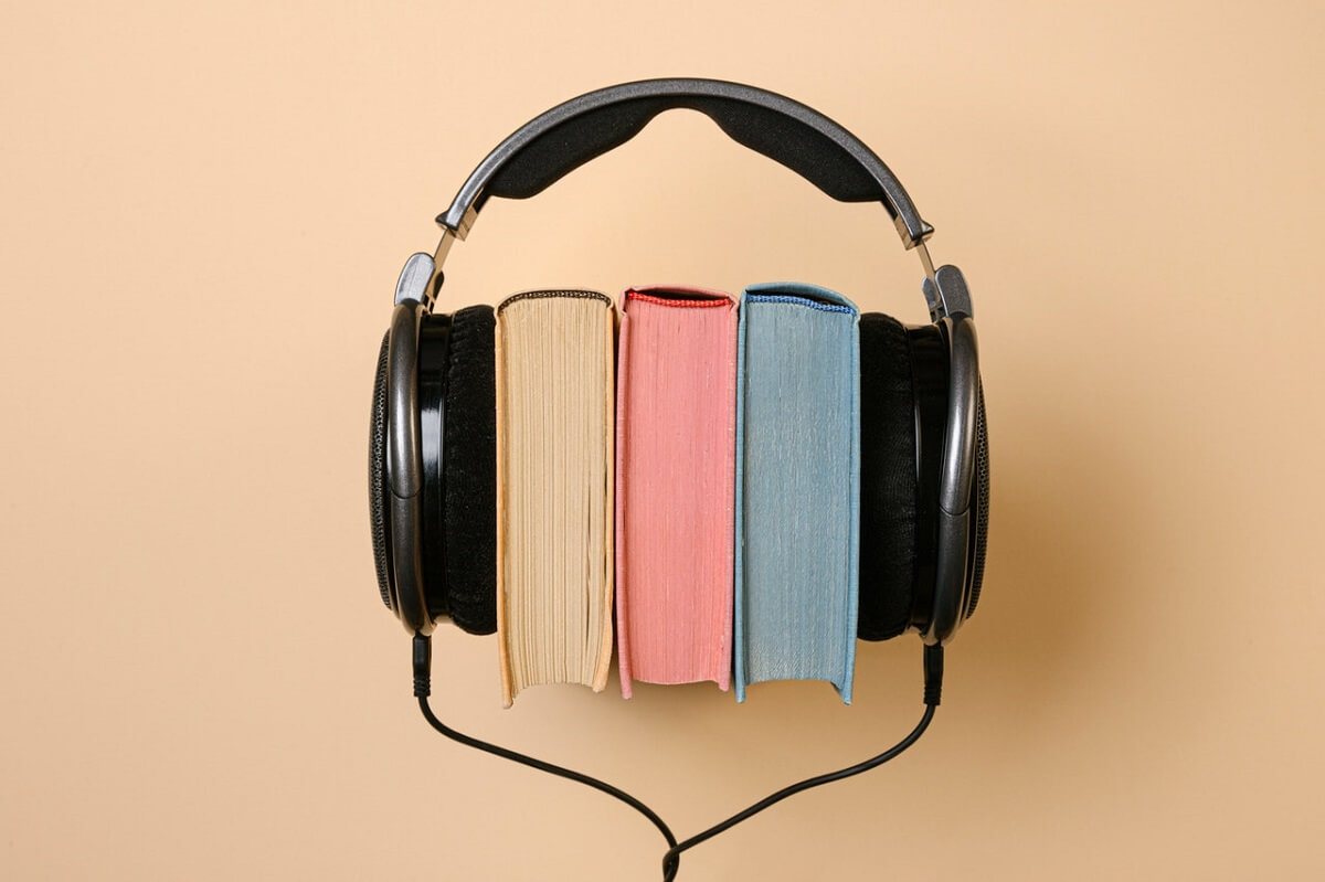 12 Essential Podcasting Books Every Producer Should Read Virtual Tilt