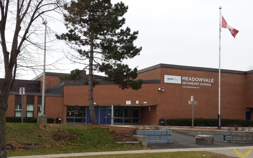 TRƯỜNG TRUNG HỌC MEADOWVALE SECONDARY SCHOOL, MISSISSAUGA Công Ty Tư