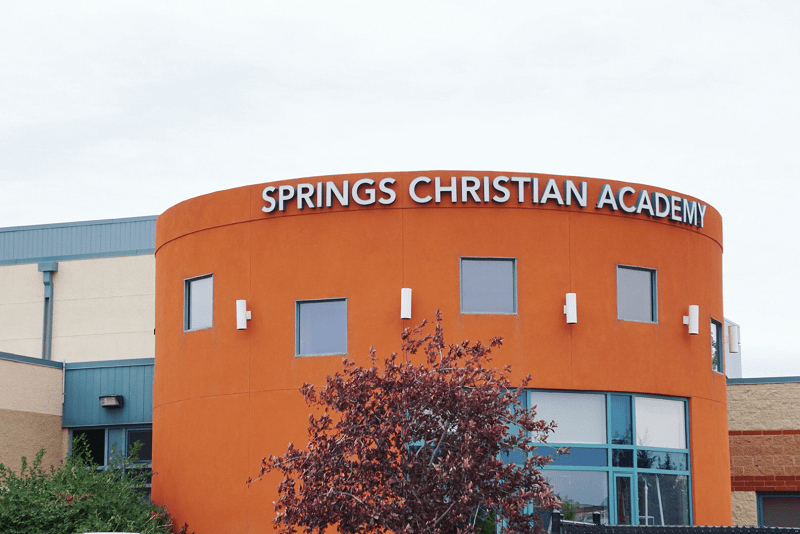 Spring Christian Academy Du Học & Đinh Cư Canada