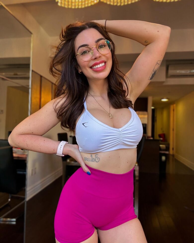 Myla Del Rey: Age, Height, Weight, Bio, Wiki, Parents, Siblings