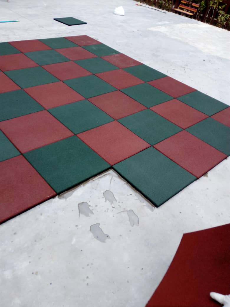 Customized Playground Rubber Tile or Mat Vision Playground