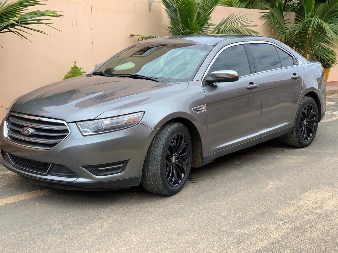 Location de Voitures à Dakar Professionnelle et Économique Visit Dakar