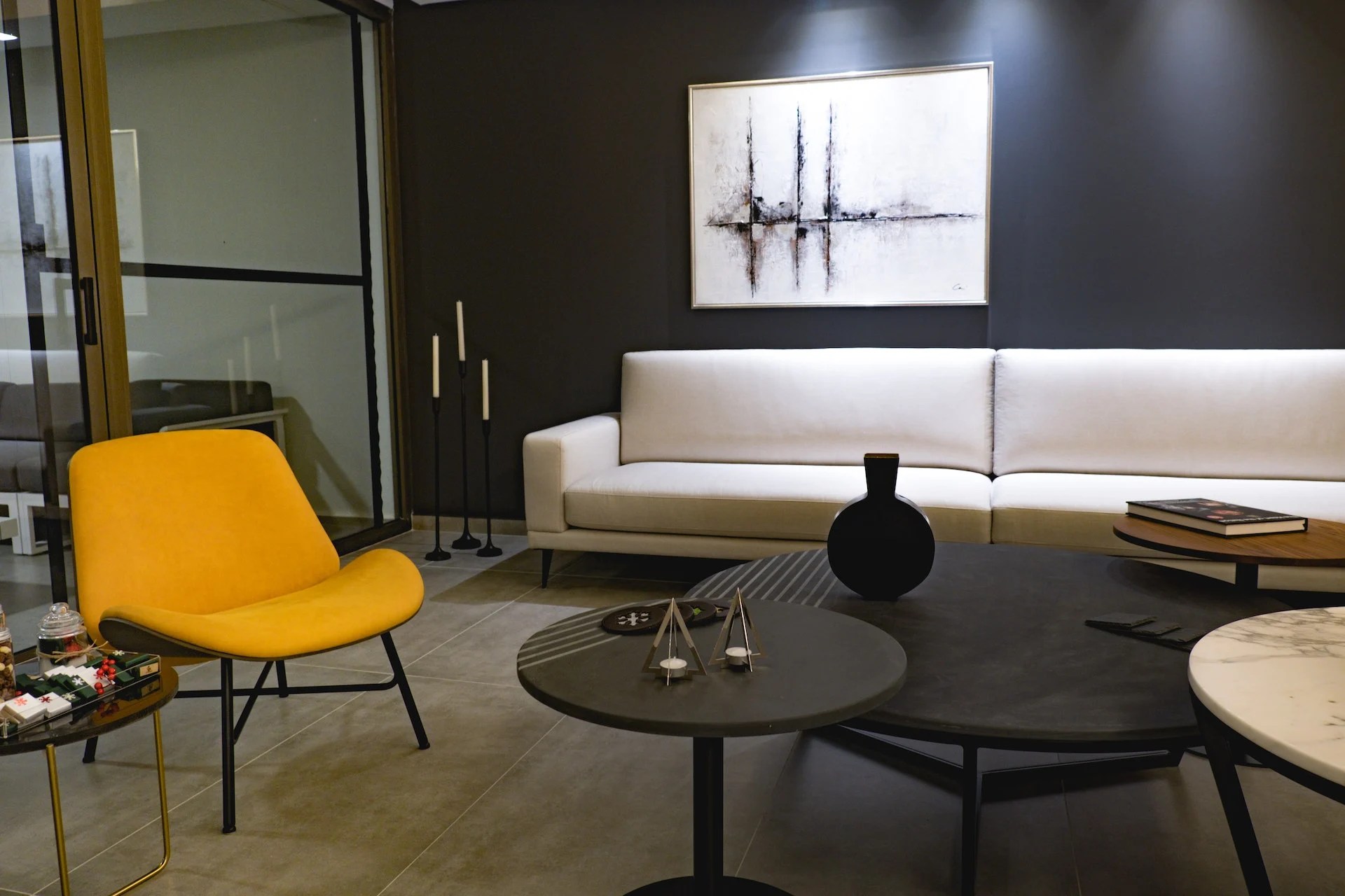 How To Create A Reception Area Visitor Management System