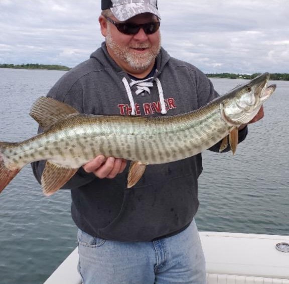 LoriJ Charters Visit 1000 Islands