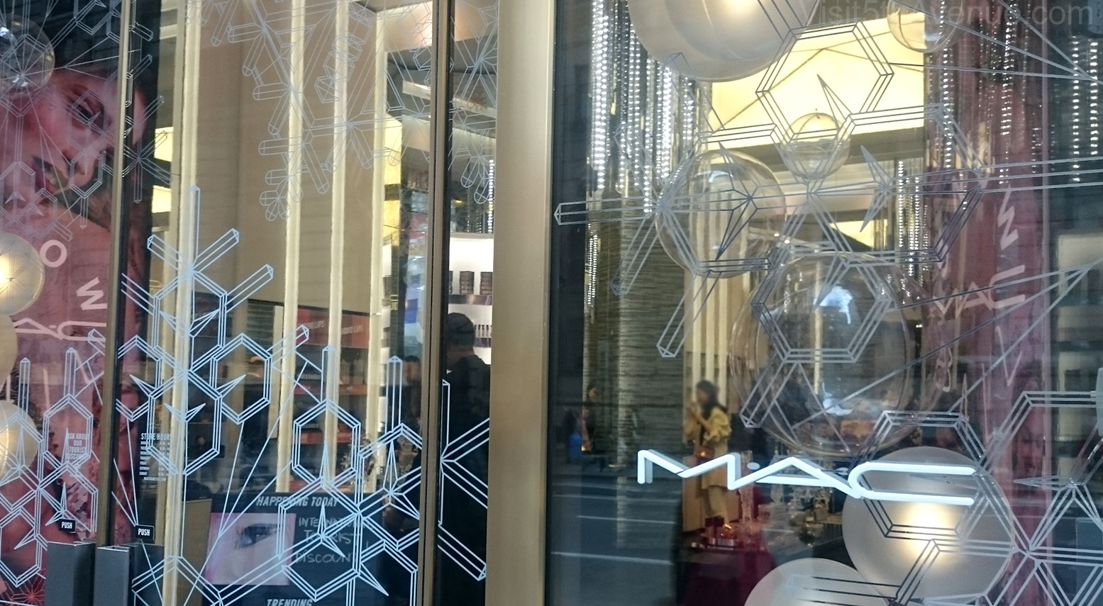 Mac Makeup Flagship Nyc Mugeek Vidalondon