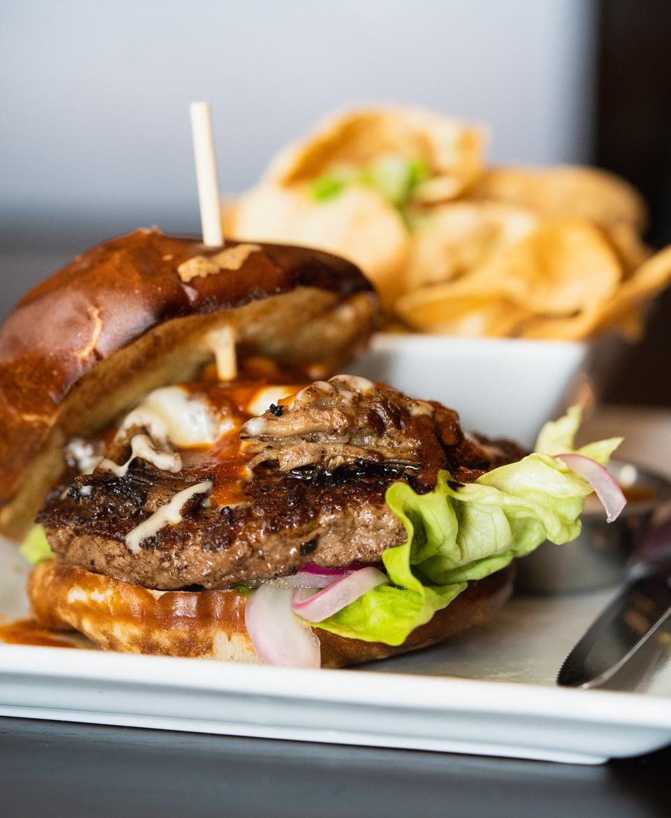 Burgerhaus Restaurants Best Burgers Indianapolis, Valparaiso, Schrerville