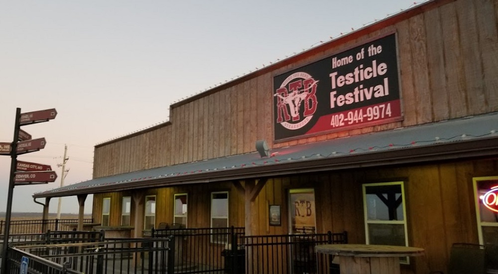 Round the Bend Steakhouse in Ashland, Nebraska Near Lincoln & Omaha