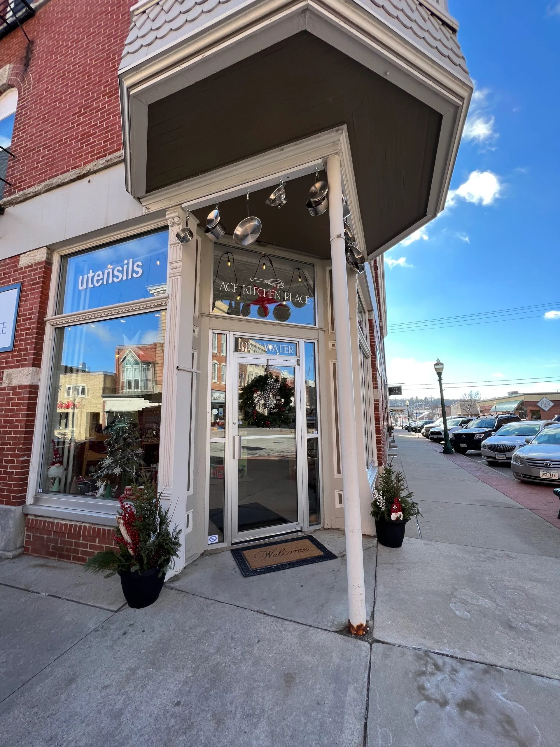 Ace Kitchen Place Visit Decorah