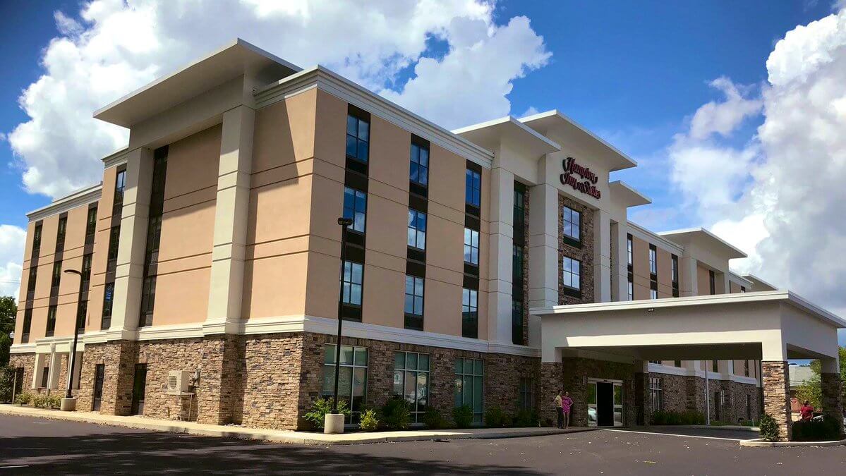 Hampton Inn & Suites Philadelphia/Media Visit Delco PA