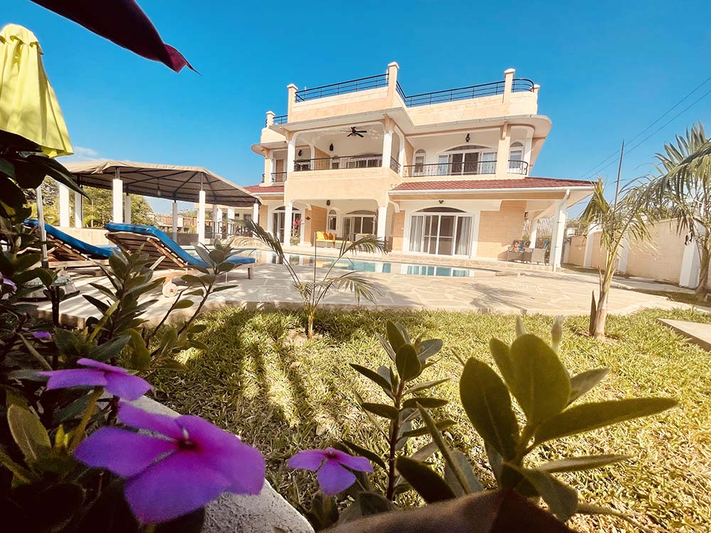 Barracuda House (4 bedrooms)