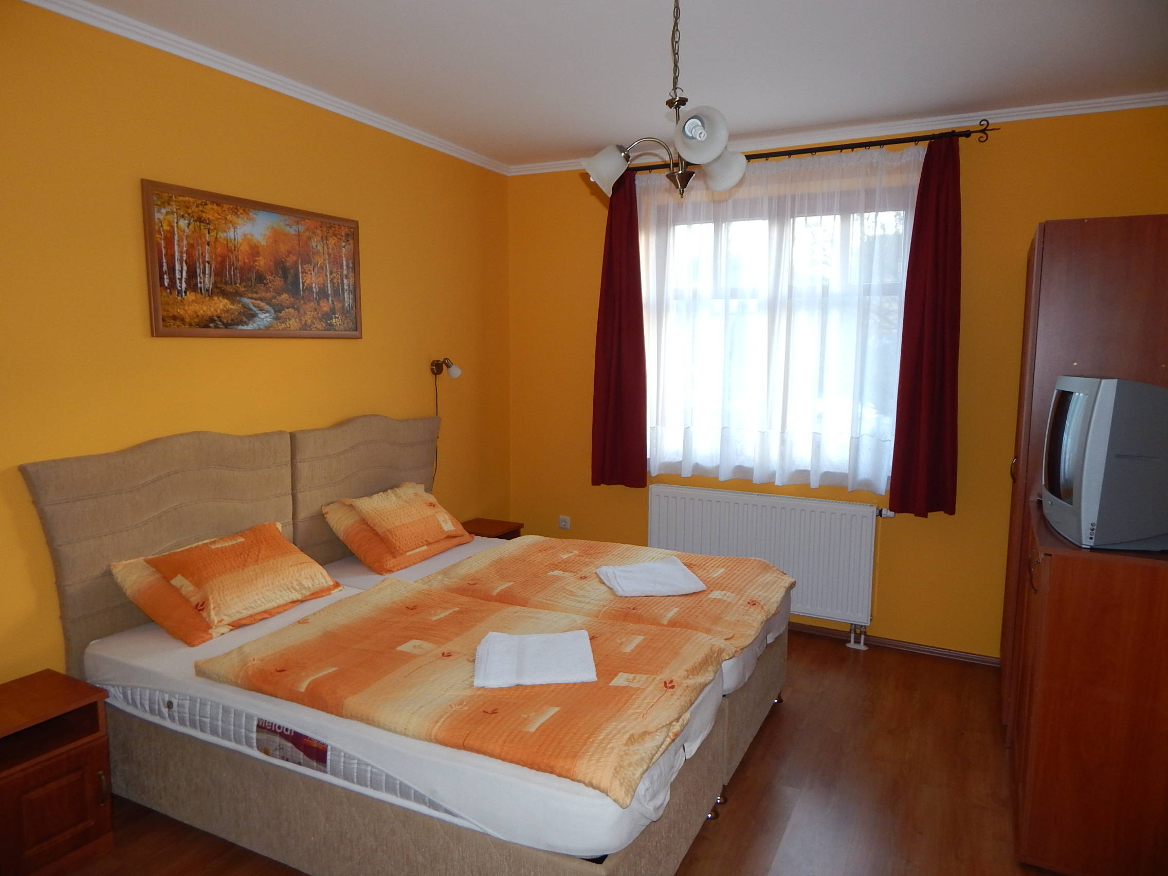 Völgy Apartman Eger