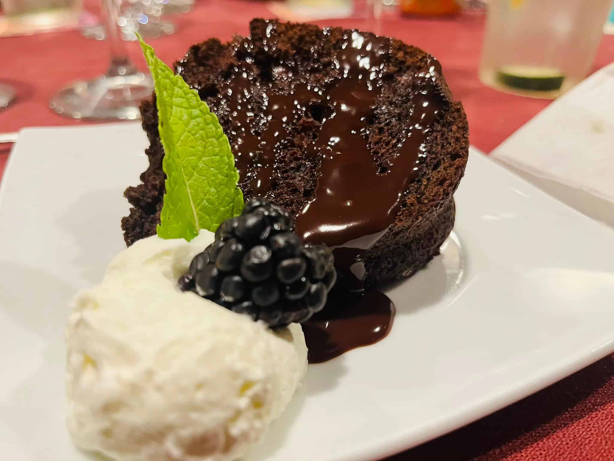 Uncork & Unwind At The Wine Festival • Excelsior Springs, MO Tourism