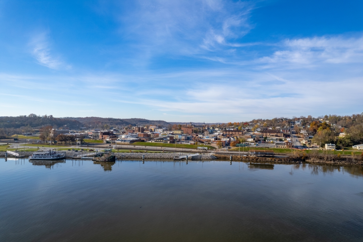 Experience the Mighty Mississippi's magic! Visit Hannibal MO