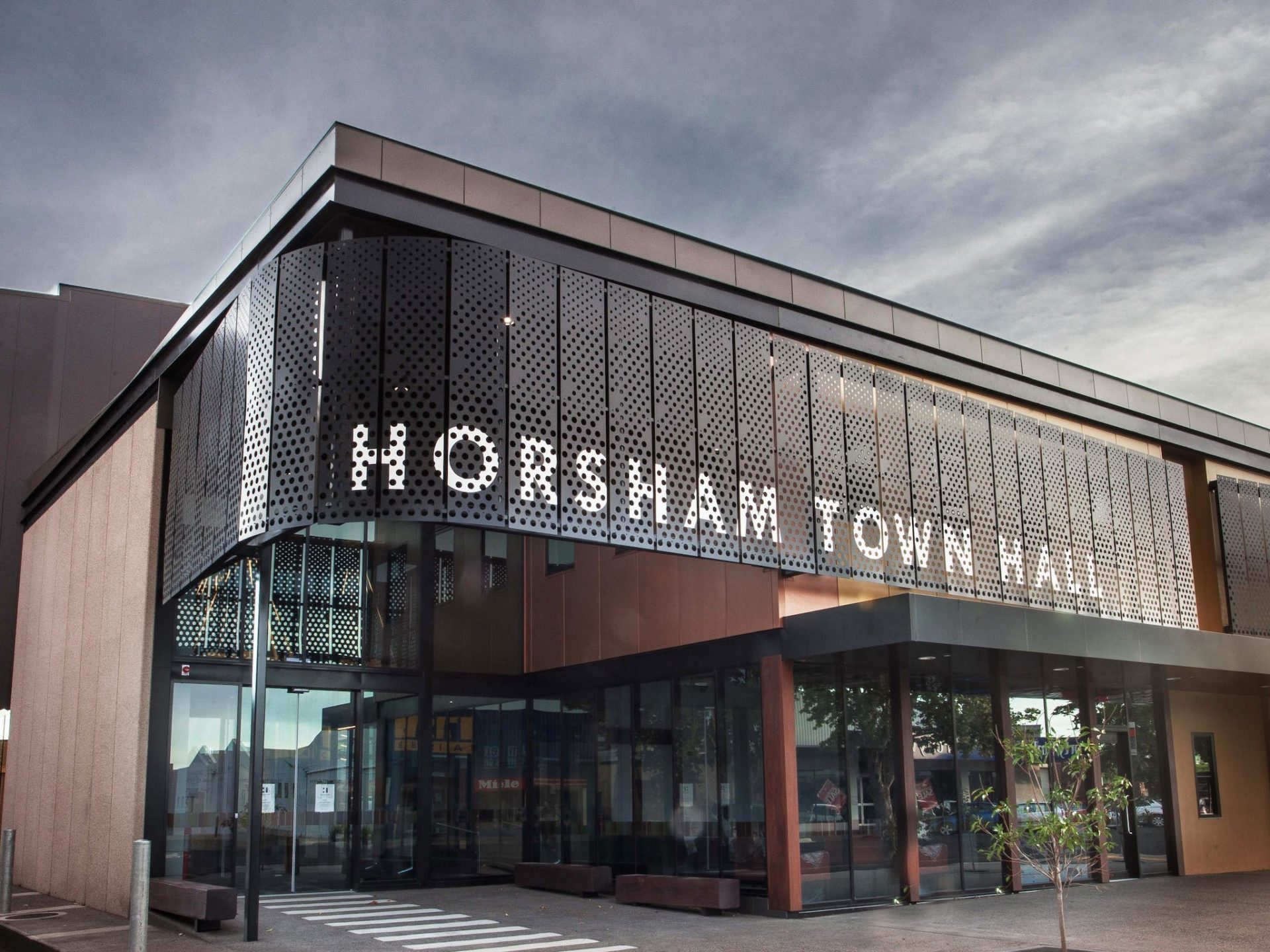 Horsham Town Hall & Regional Art Gallery Visit Horsham