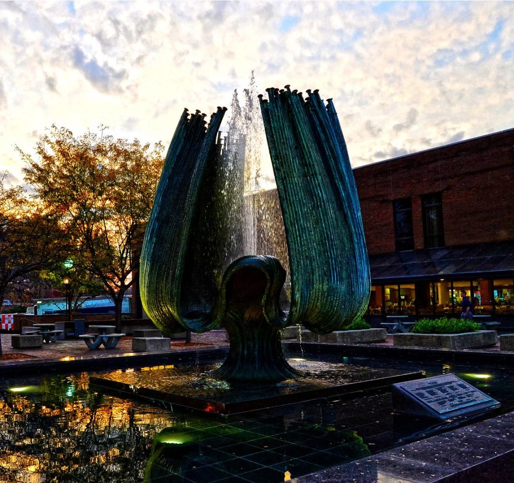 Marshall Memorial Fountain Ceremony - Huntington Area CVB