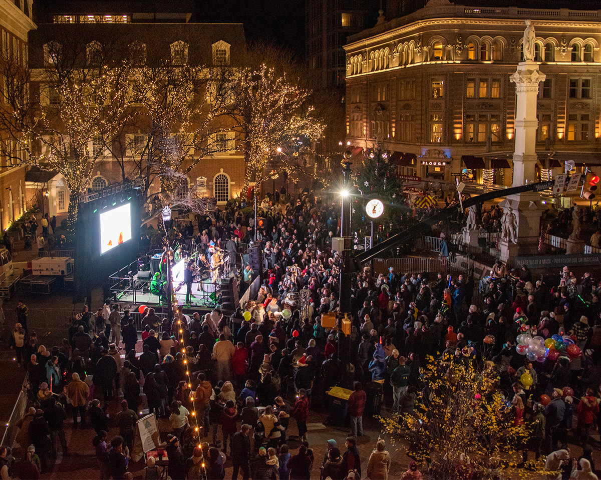 Lancaster City Tree Lighting 2024 Lenna Nicolle