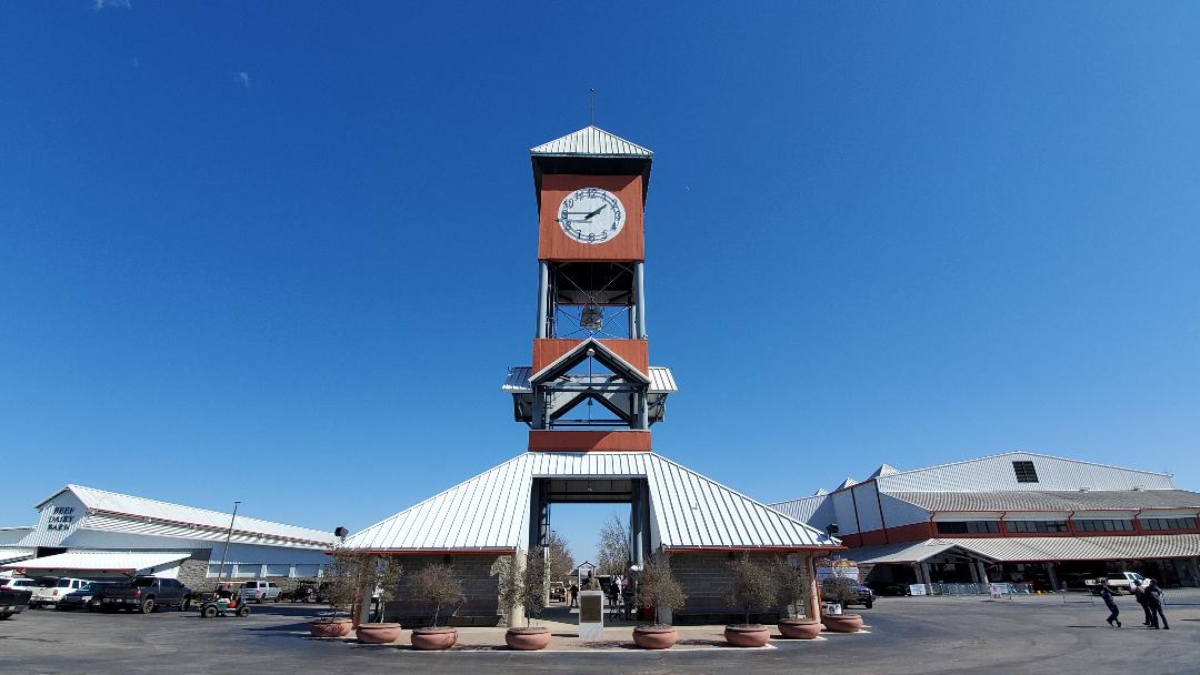 thumbnail Visit Middle