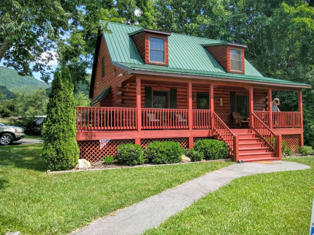 Smoky Bear Cabin Visit NC Smokies