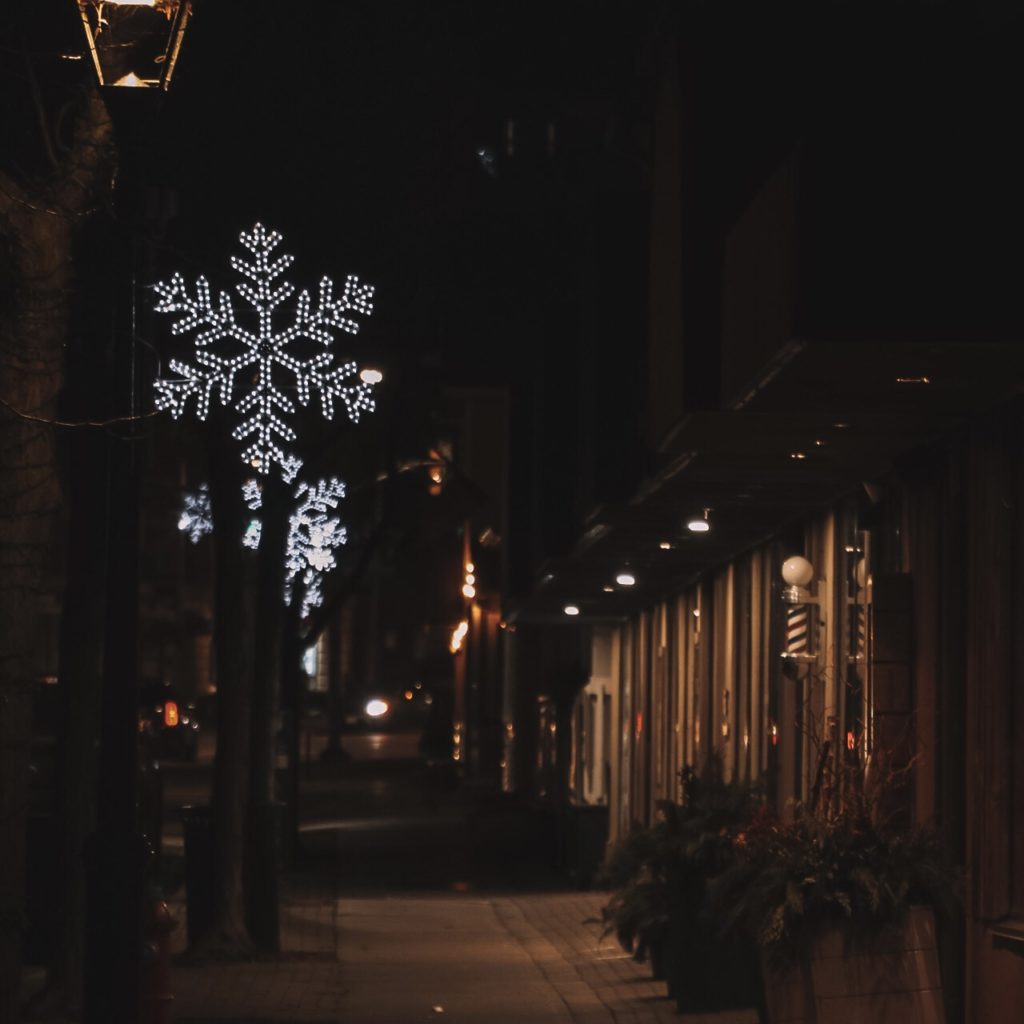 FeatureFriday Tour holiday lights in Oakville Visit Oakville