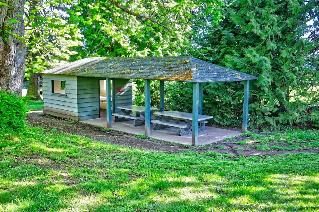 picnic area in Dominion Brook Park Visitor In Victoria